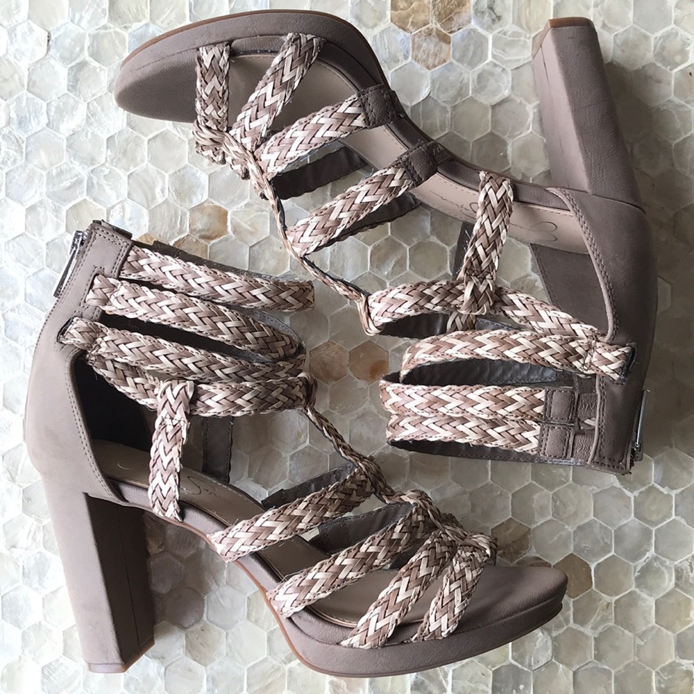 Jessica Simpson 4” Breaded brown heels size 9.5